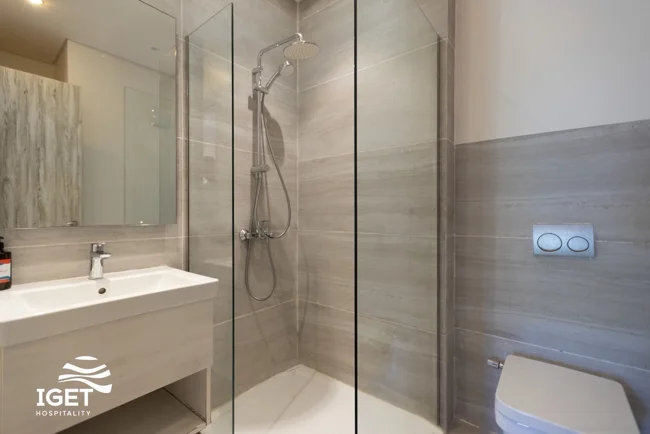 Image of Luxury Serviced Apartment with Direct Sea & Pool Views